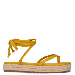 amarillo sandalias planas cruzadas en el tobillo Monee Nine West 0DDT095