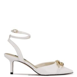 charol blanco zapatillas arnice con puntera en punta Nine West 0DDT01177