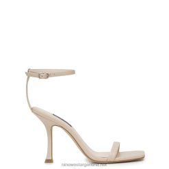 cuero marfil sandalias con correa en el tobillo Nine West 0DDT02393